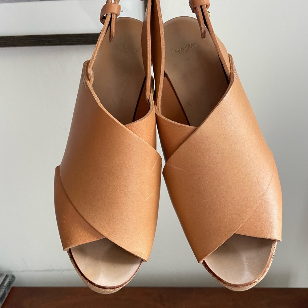 Tan Leather Platform Sandals - Zara